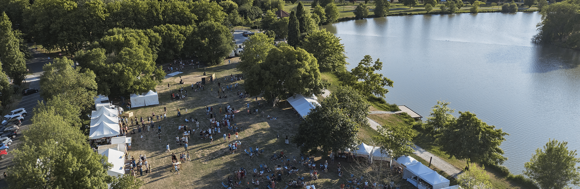 Vue du ciel en mode panoramique du site du Festival Léz'Arts de Loire